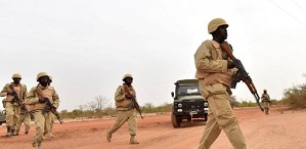 Au Burkina Faso, huit militaires meurent dans l'explosion d'une mine artisanale