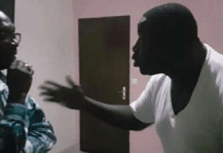 Debat exceptionnel entre Alioune Sarr et Gris Bordeaux à l’Hopital (Vidéo)