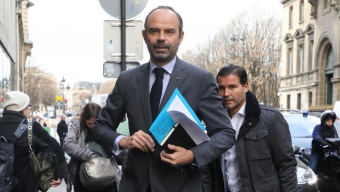 «GILETS JAUNES»: LES MESURES DU GOUVERNEMENT POUR DÉSAMORCER LA CRISE «GILETS JAUNES»: LES MESURES DU GOUVERNEMENT POUR DÉSAMORCER LA CRISE