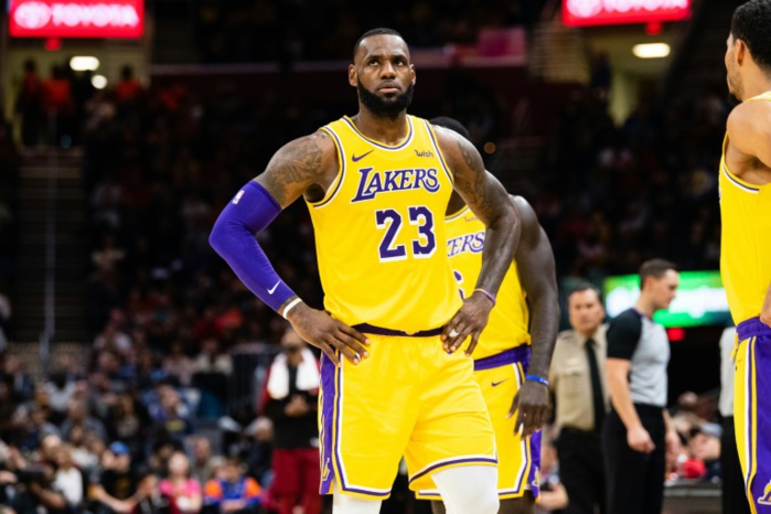 LeBron James s’excuse pour un message jugé antisémite LeBron James s’excuse pour un message jugé antisémite