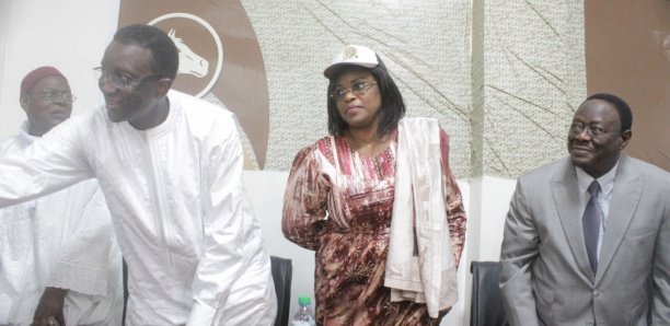 Parcelles: Amadou Bâ et la première dame battent campagne pour la victoire de Macky Sall