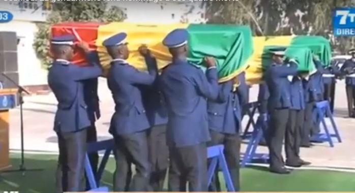 Accident à Sédhiou: La gendarmerie rend hommage à ses quatre soldats décédés (vidéo) Accident à Sédhiou: La gendarmerie rend hommage à ses quatre soldats décédés (vidéo)