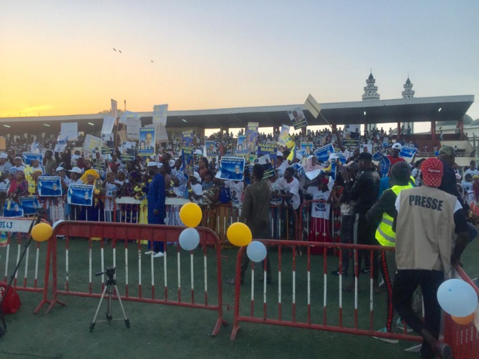 Pikine : Madické Niang a clôturé sa campagne à Alassane Djigo, s'offrant un second bain de foule