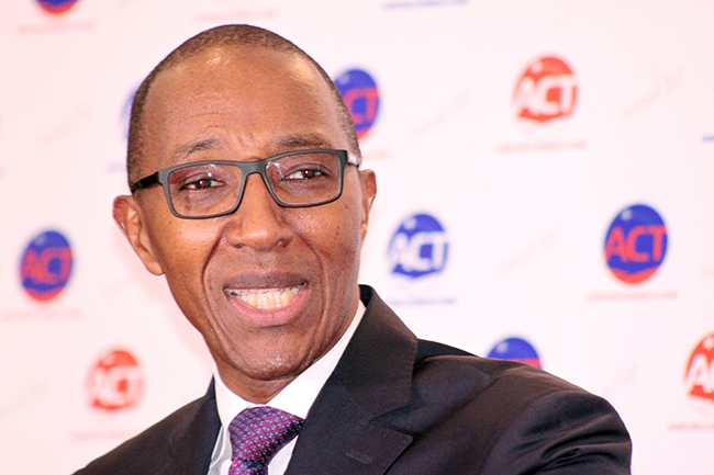 Appel au dialogue Abdoul Mbaye rejette la main tendue de Macky Sall