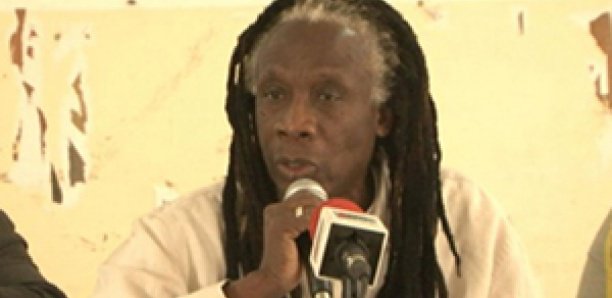 L’artiste Ouza à l’émission Face to Face : "Je vois Mimi Touré pour remplacer Macky Sall en 2024"