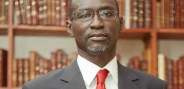 SUIVI DES POLITIQUES ET PROGRAMMES PUBLICS : Macky nomme l’économiste Elhadj Ibrahima Sall