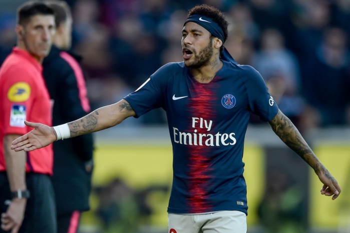 Mercato : les dirigeants catalans confiants, une réponse du PSG imminente... Le feuilleton Neymar touche à sa fin. Mercato : les dirigeants catalans confiants, une réponse du PSG imminente... Le feuilleton Neymar touche à sa fin.