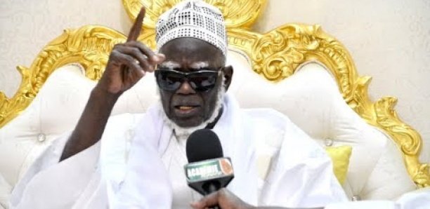 Serigne Mountakha menace d'expulser Sokhna Aïda Diallo de Touba