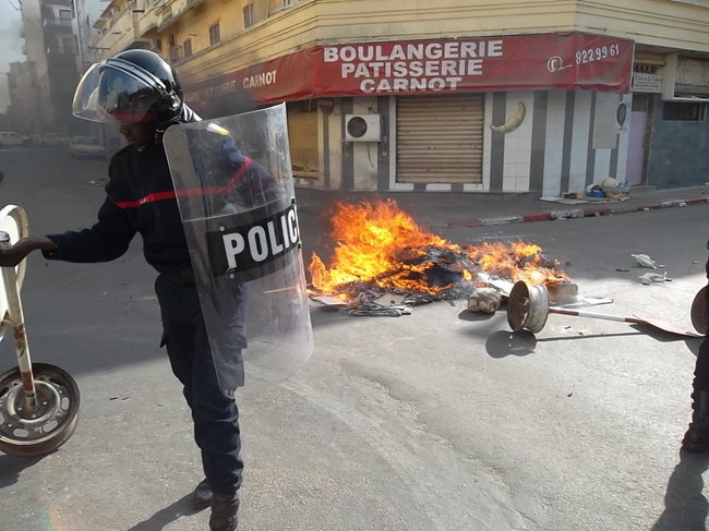 Regardez - De nouvelles images sur les émeutes de ce vendredi à la place de l'Indépendance
