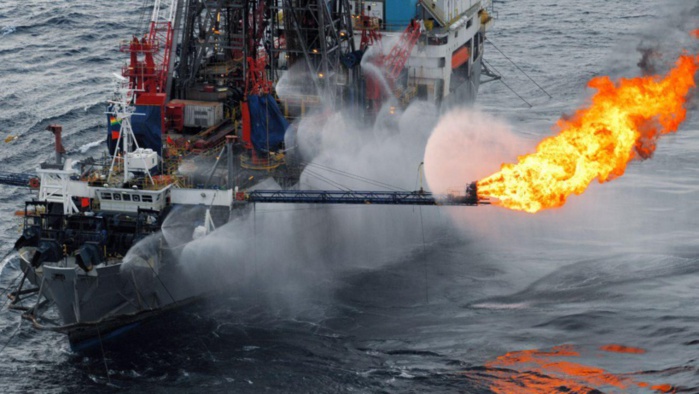Pétrole et Gaz: le navire sismique « Polar Marquis » prend feu au large du Sénégal