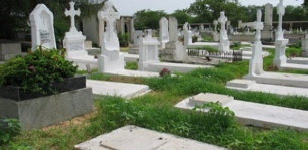 Cimetiere Catholique Bel Air : Senghor et son épouse voisins de Bruno Diatta