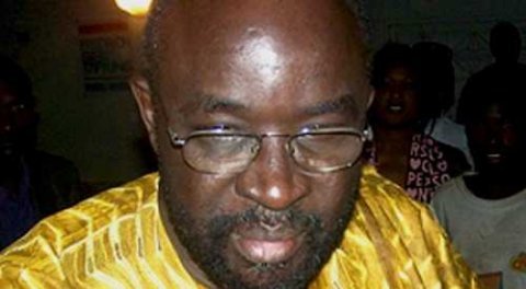 Moustapha Cissé Lô : « Des bateaux d’argent ont été sortis du palais »