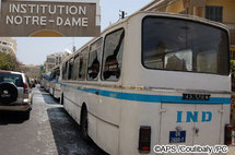 Des bus de Notre-Dame saccagés par des lycéens en grève