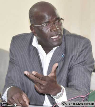 Dernière minute: Le Directeur technique national de football, Amsatou Fall démissionne