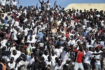 "Dernier match de Bocandé" : des centaines de fans arrivent au stade