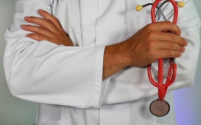 Médina : La Section de Recherches arrête un "médecin" chinois qui droguait ses patients pour…