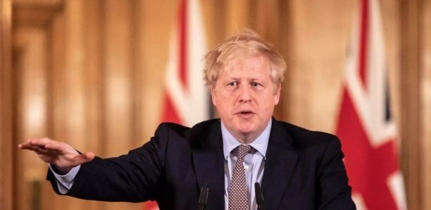 Coronavirus : Le PM britannique Boris Johnson hospitalisé pour "des examens"