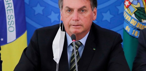 Covid-19 : l'OMS pousse les enfants à l'homosexualité et à la masturbation, selon Jair Bolsonaro