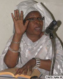 Selbé Ndom accuse ses contempteurs de vouloir la faire arrêter