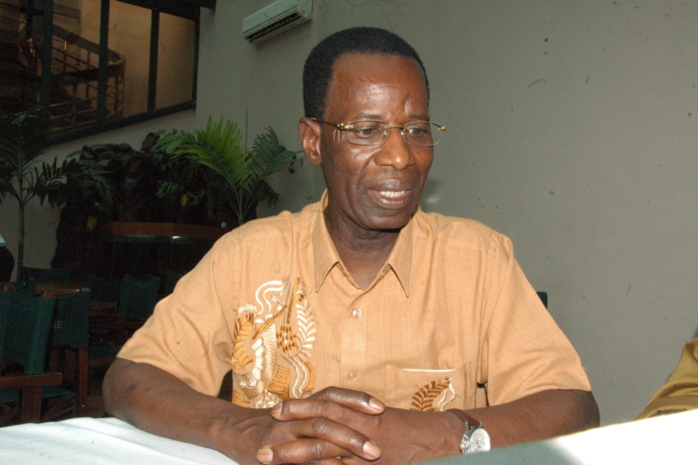 Amadou Ciré Sall, ancien Secrétaire Général du Pds en France sur le prix Fora décerné à Wade: