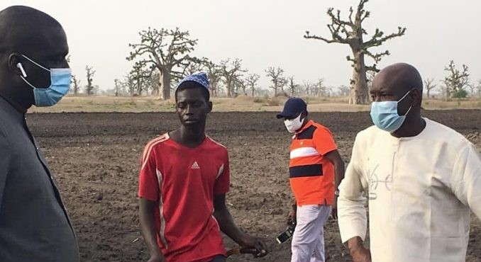 FONCIER : Le Ministre de l'intérieur Aly Ngouille Ndiaye en visite surprise à Ndengler et prêt à entendre Babacar Ngom...
