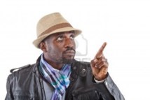 Pourquoi ce besoin d'aller voir ailleurs?