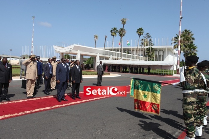 REGARDEZ. Les Images du départ du Président Ivoirien, Alassane Dramane Ouattara de Dakar