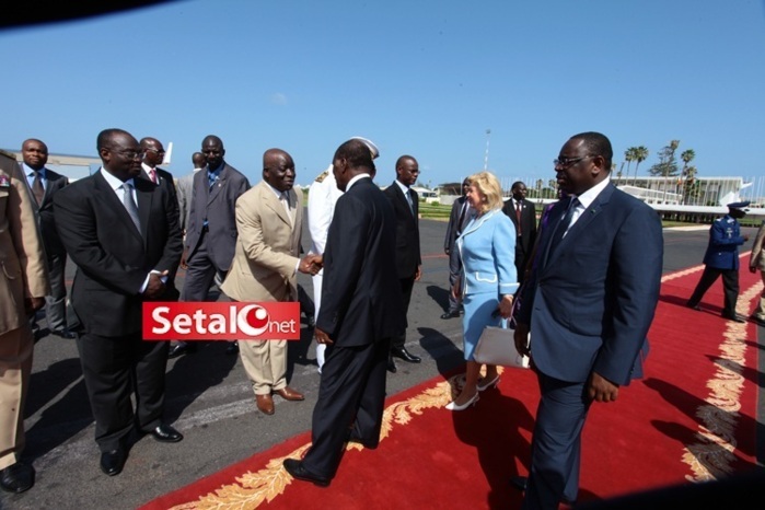 REGARDEZ. Les Images du départ du Président Ivoirien, Alassane Dramane Ouattara de Dakar