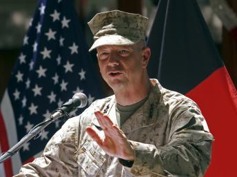 Le scandale Petraeus éclabousse le chef de l'Otan en Afghanistan