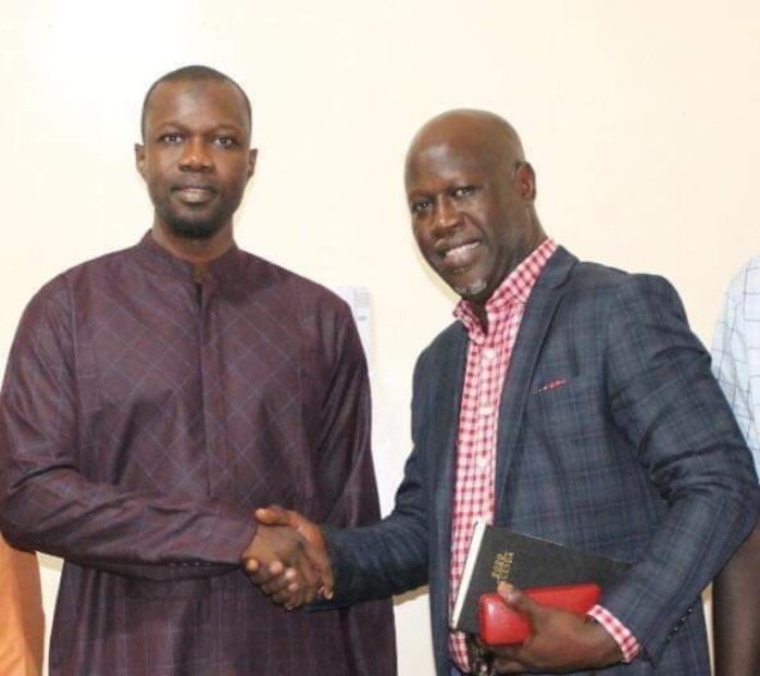 Ousmane Sonko annonce de nouveaux ralliements Ousmane Sonko annonce de nouveaux ralliements