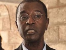 AIBD : Limogé, Abdoul Mamadou Wane défie Macky Sall