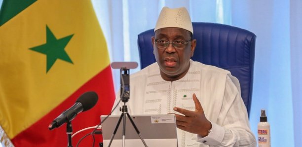Covid-19 : Macky décrète l'État d'urgence et un couvre-feu à Dakar et Thiès à partir de…