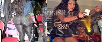 Présentes au Concours Miss Sénégal 2013 : Mbathio Ndiaye et Miss Jongoma 2012 se tiennent à carreau