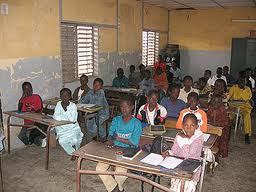 Après “Les Uniformes” Et “Le Lait À L’école”, Le Maire De Dakar Lance Le Programme “Santé À L’école”