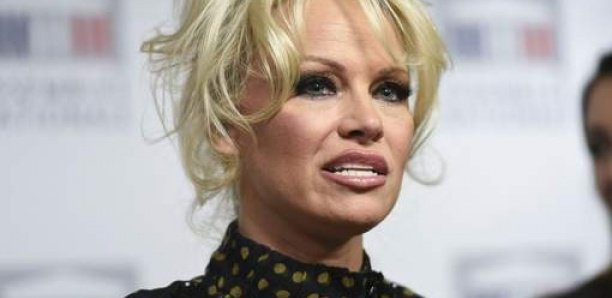 Pamela Anderson s’est mariée en secret: “Je suis tombée amoureuse de mon garde du corps”