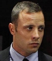 Oscar Pistorius : la justice l'autorise finalement à voyager