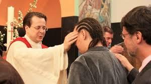 PENTECÔTE A LA CATHÉDRALE DE DAKAR : Le Cardinal Sarr donnera la confirmation à 520 adultes