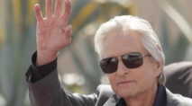 Michael Douglas fait machine arrière et se fait démentir