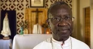 Demain le Cardinal Sarr rend visite aux paroissiens du port.