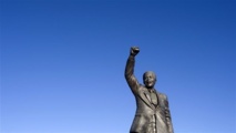 Mandela : silence sur son état de santé