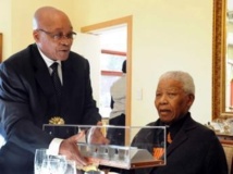 Etat de santé de Mandela: Jacob Zuma confiant