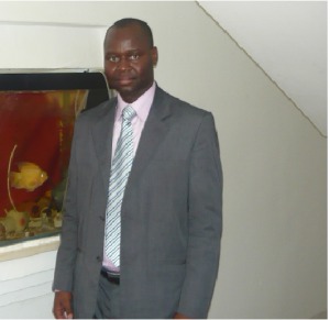 Ibrahima Sène parle de tout et toujours… voilà, sans doute, pourquoi il ne réfléchit pas