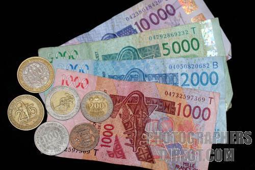 Au Sénégal : 189 DG d’organes se partagent 700 millions sous le regard impuissant de leurs employés qui galèrent