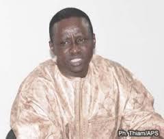 Réforme du code des marchés : Youssou Sakho  prend le contrepied de Macky Sall