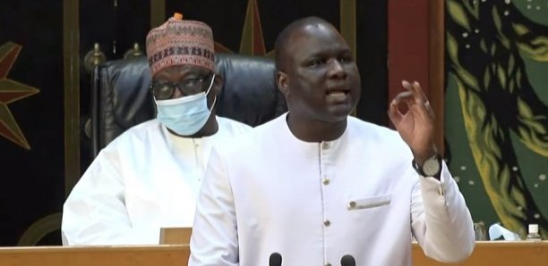 Déthié Fall : "Arrêtez de mobiliser vos RG contre les opposants politiques"