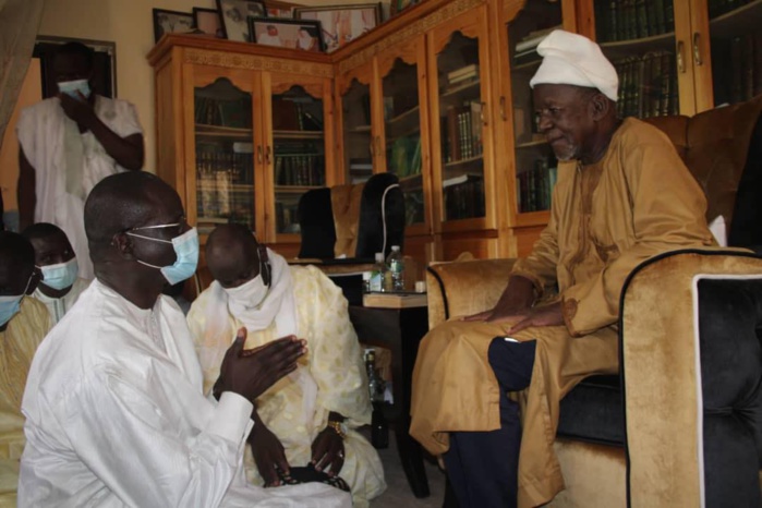 Tournées Religieuses : Dr Abdourahmane Diouf reçu le Khalife de Médina Baye