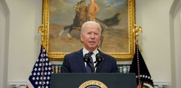 Afghanistan : Joe Biden espère toujours terminer les évacuations avant le 31 août