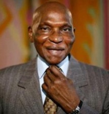 Wade survole l’Afrique