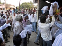 Inde: bousculade près d'un temple, 115 morts et 110 blessés