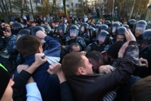 La police russe arrête 1200 personnes après les émeutes